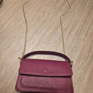 Elegant Burgundy Leather Shoulder Bag